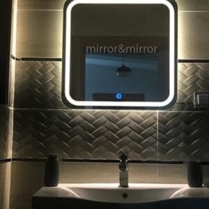 60x60 Cm. Kare Ledli Dokunmatik Kumlamalı Dekoratif Flotal Ayna